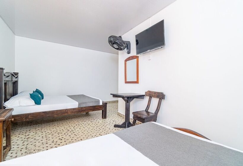 هتل Ayenda Bariloche La 22