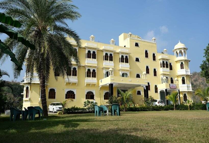 هتل Doongar Fort Gurukripa Hilltop Resorts