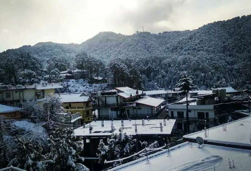 호텔 Goroomgo Rudra Inn Dalhousie