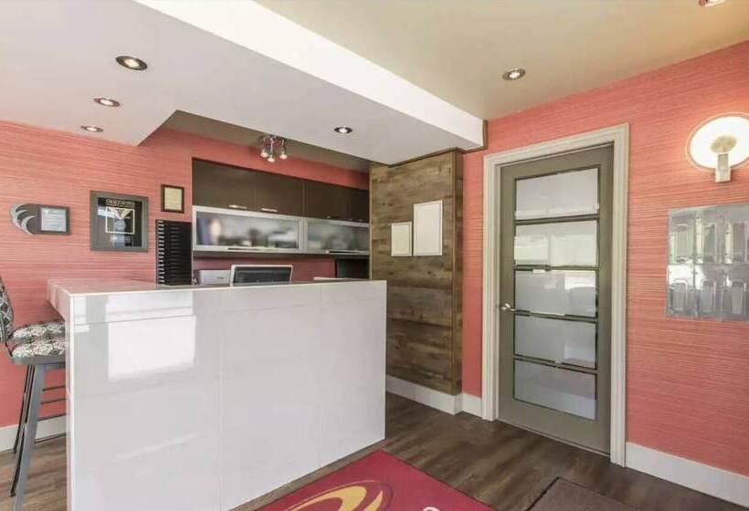 هتل Hôtel Le 625
