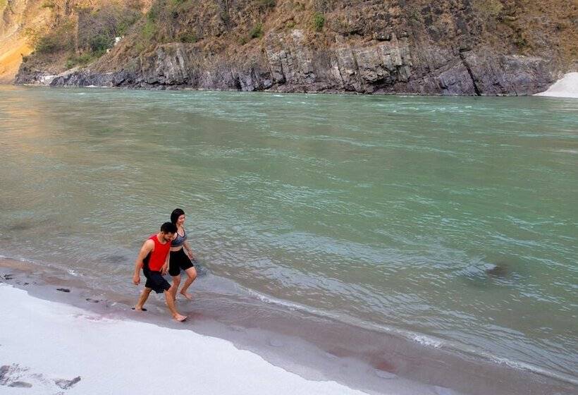 ホテル Oneness Rishikesh By Ganga Kinare  A Luxury Wilderness Resort
