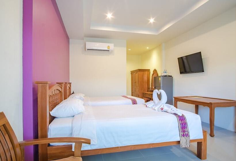 ホテル Prayai Changthai Resort