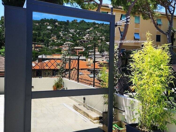 هتل The Time Home&