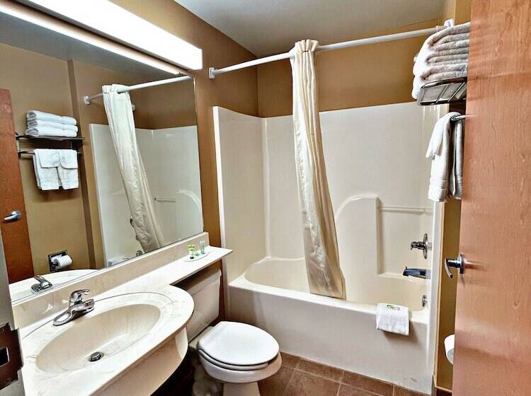 فندق Welcome Inn & Suites