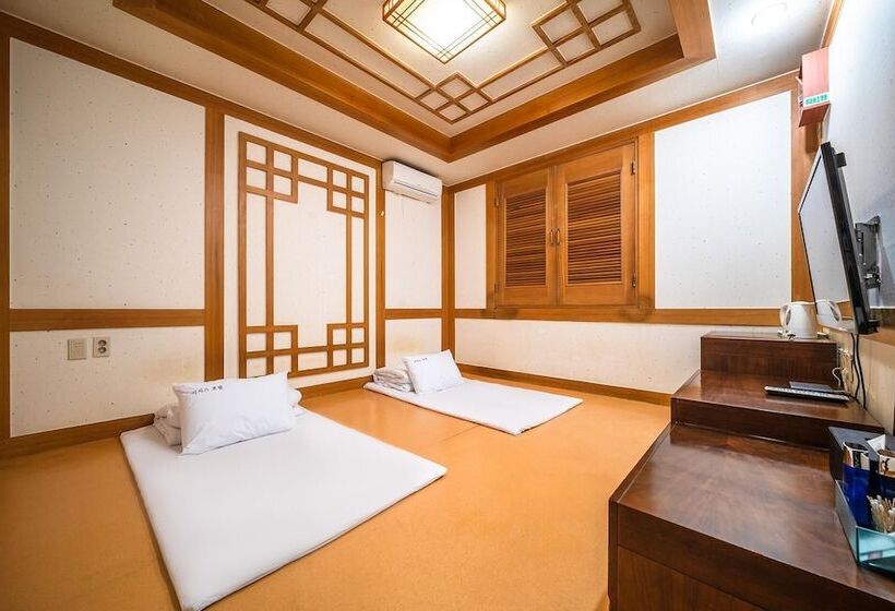 汽车旅馆  Taebaek Egis