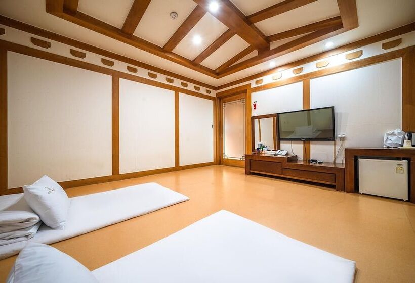 汽车旅馆  Taebaek Egis