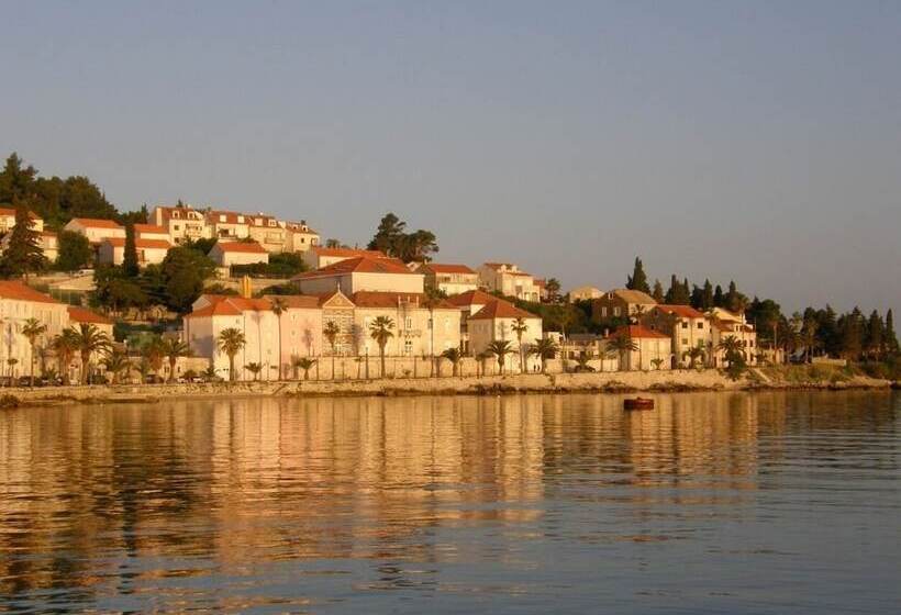 بنسيون Tereza In Center A1