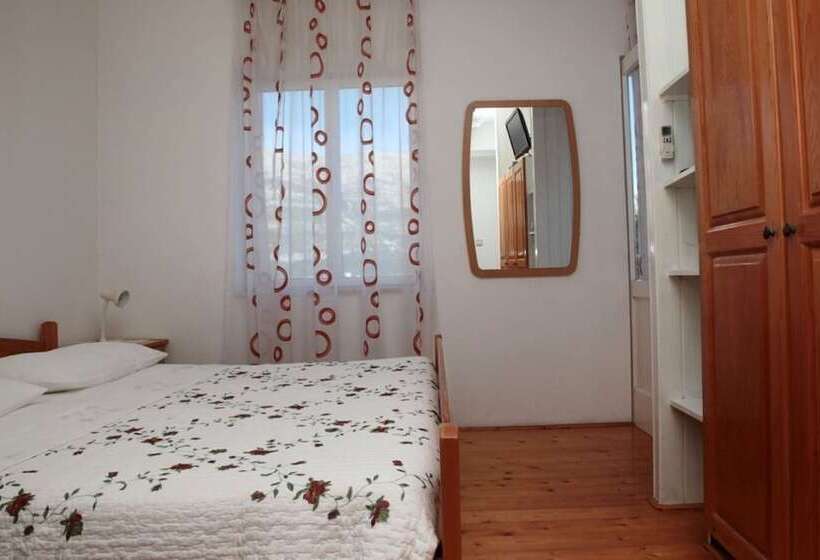 بنسيون Tereza In Center A1