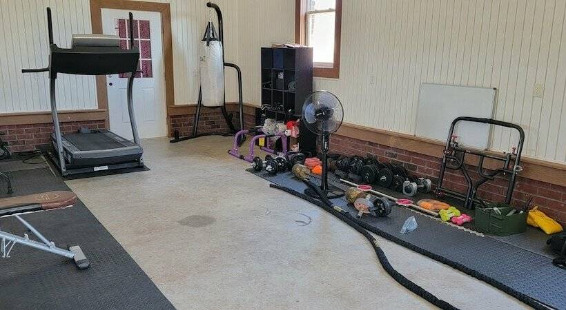 پانسیون Chateau Rouge