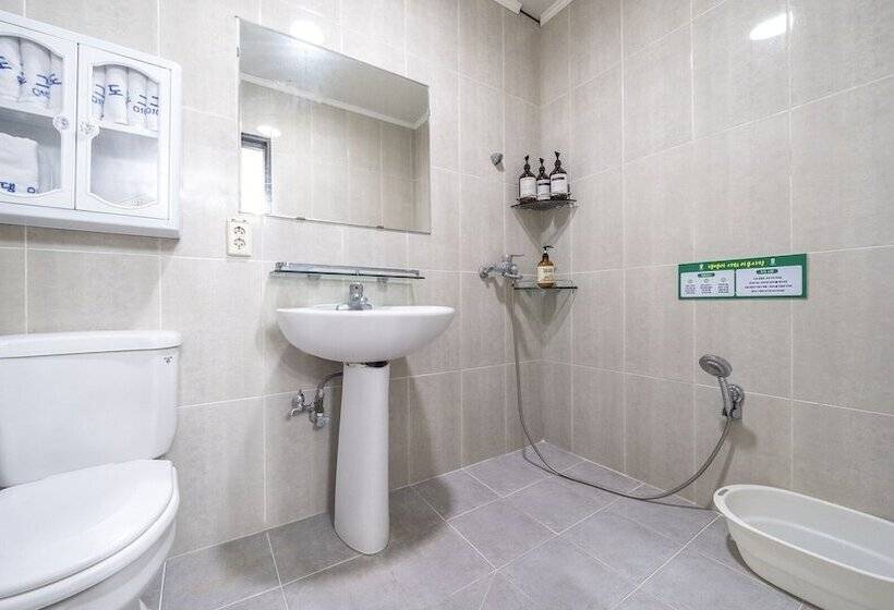 ペンション Chuncheon Dogandstay