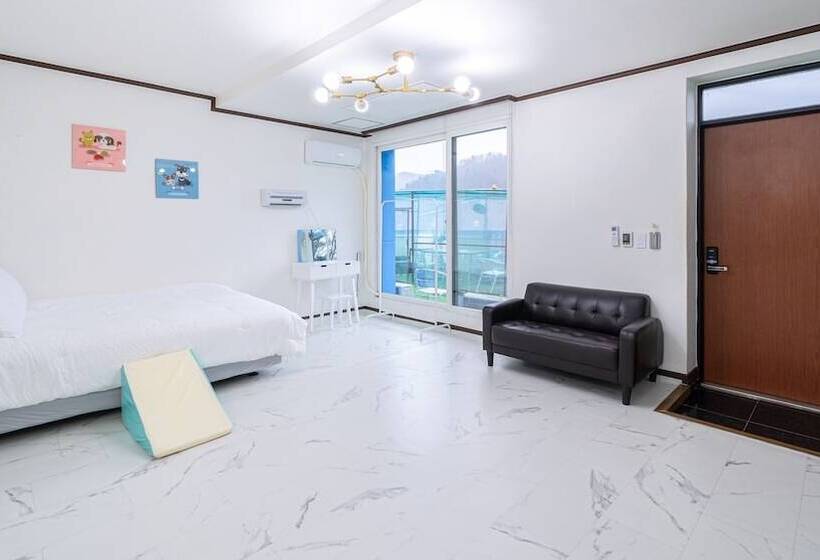 ペンション Chuncheon Dogandstay