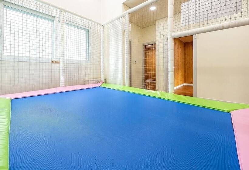 ペンション Namyangju Four Season Pool Villa