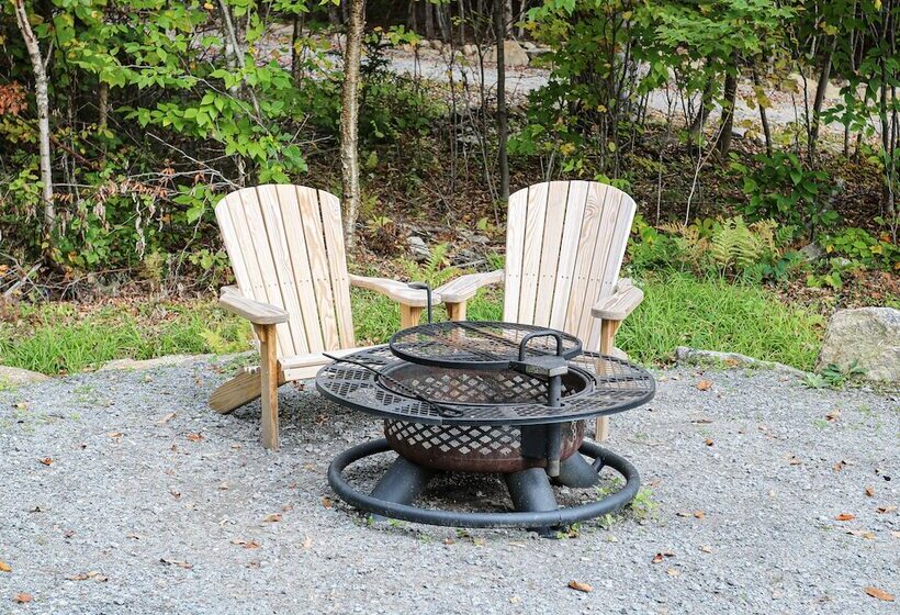 Trailside Stays