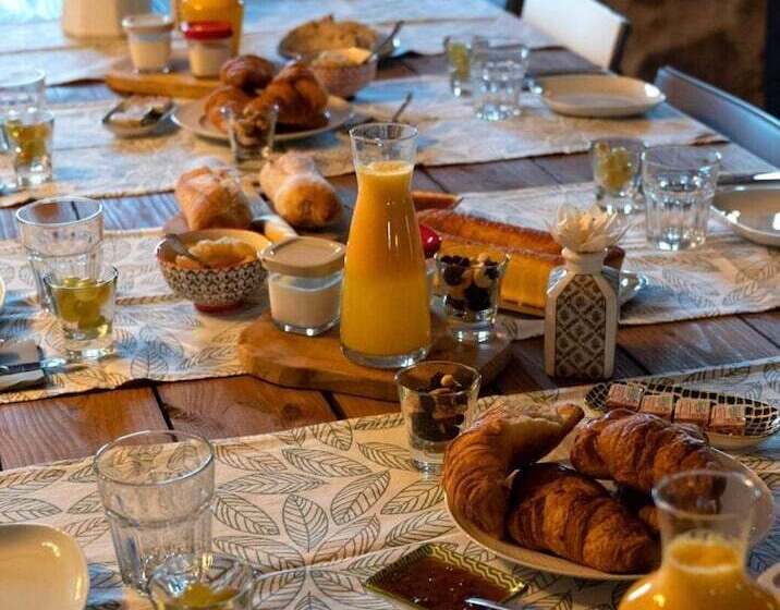 مبيت وإفطار Maison Dix