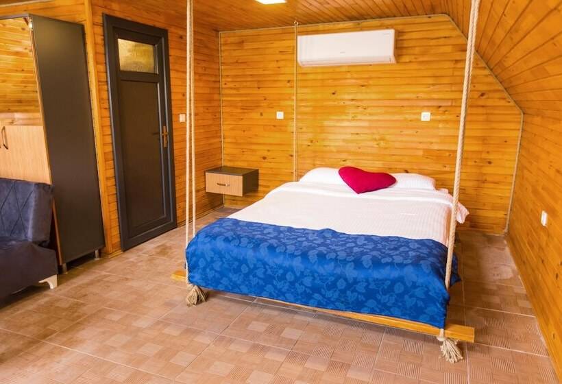 فندق çeli̇k Resort