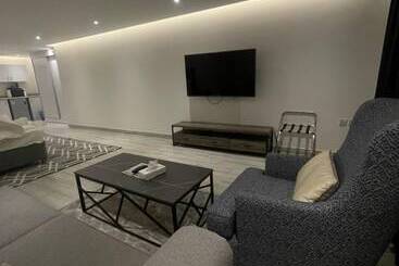 Durut Alurubah Furniture Apartments