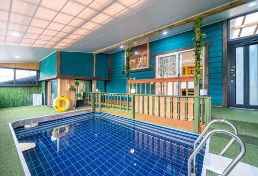 Hoengseong Cabin Town Pension