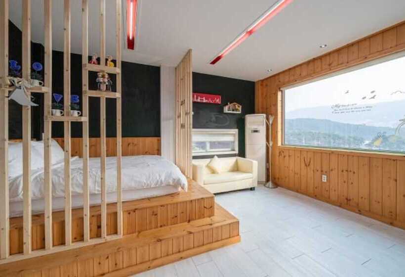 Hoengseong Cabin Town Pension