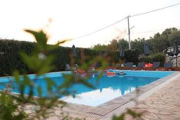 هتل Agrume Inn By Prive