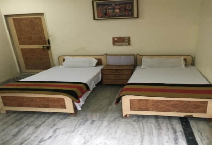 هتل Shyam Inn Mathura