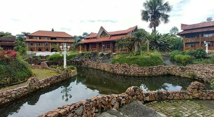 هتل Hosteria Hachacaspi