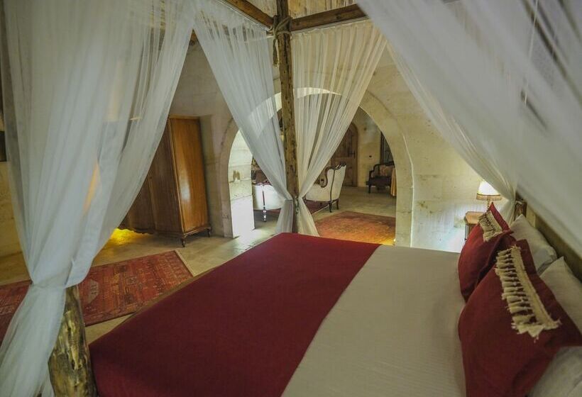 בית מלון כפרי Kalsedon Cave Suites