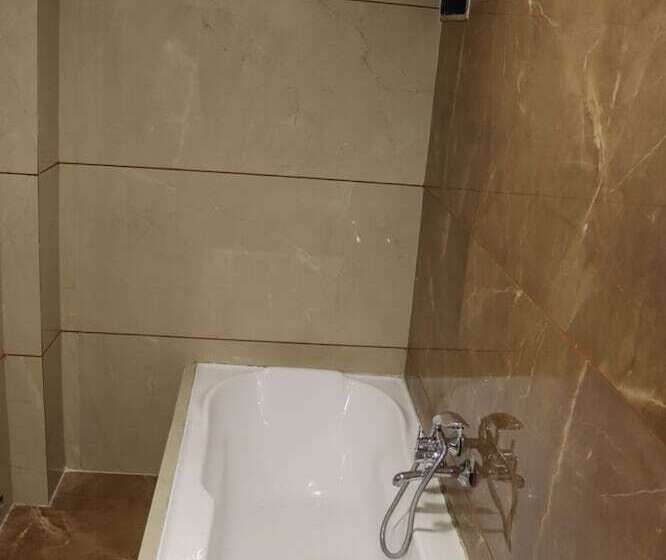 Отель Legend