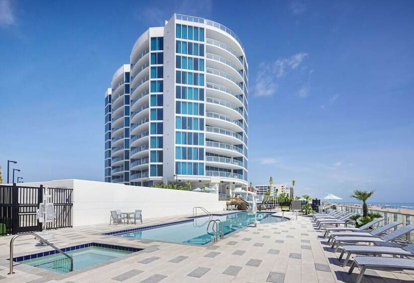 فندق Max Beach Resort