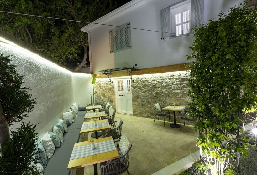 هتل Min Ayvalık