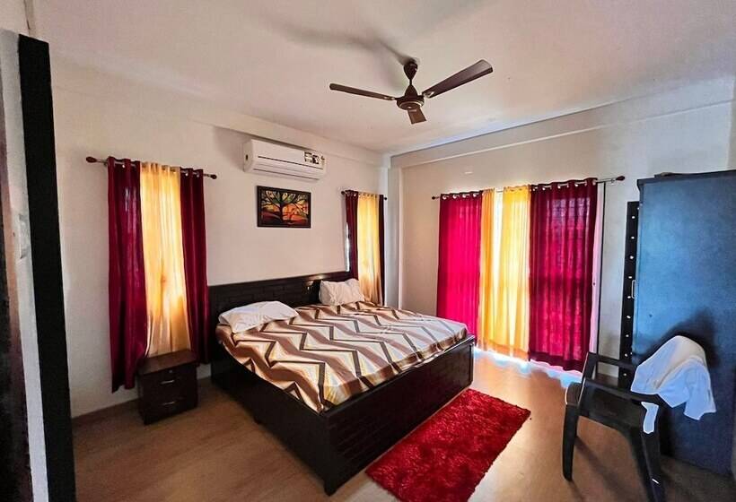هتل Pushpam Lords Resort Karjat  Pure Veg