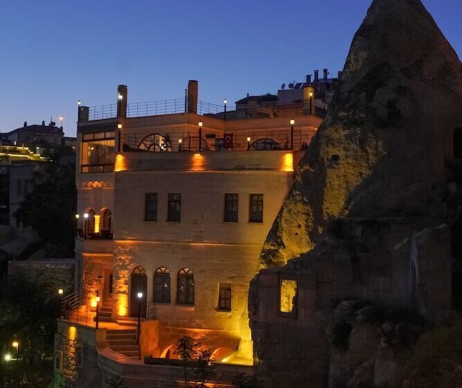 هتل Serenus Cave Suites