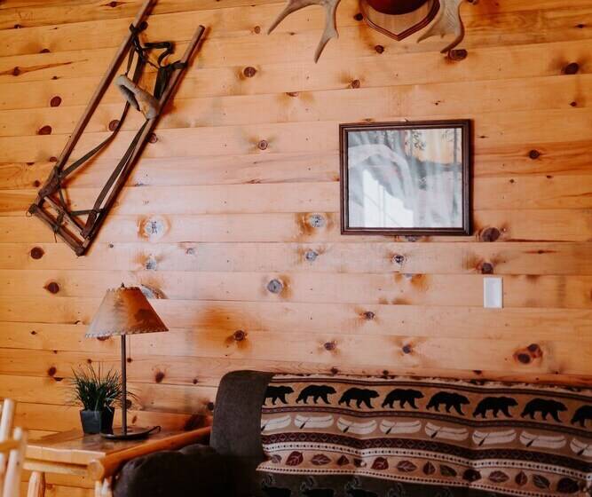 Jack Pines Resort