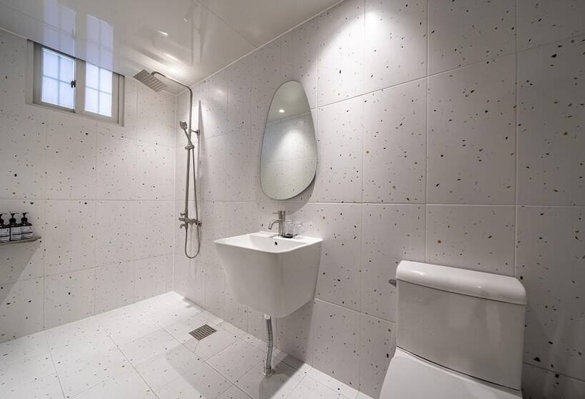 モーテル Gumi Indong Hotel Won