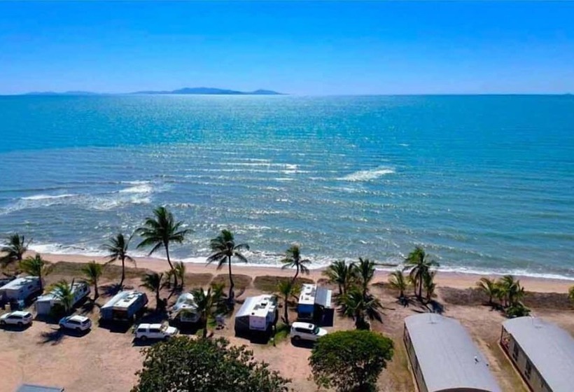 Курорт Tasman Holiday Parks   Rollingstone