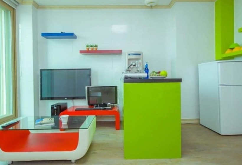 Wando Rivera Pension