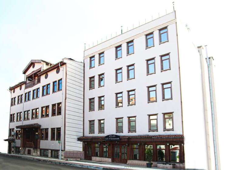 تختخواب و صبحانه Atlas Otel