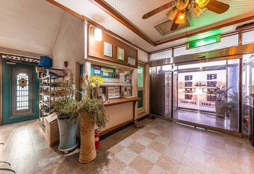 Cheongju Taerim Motel