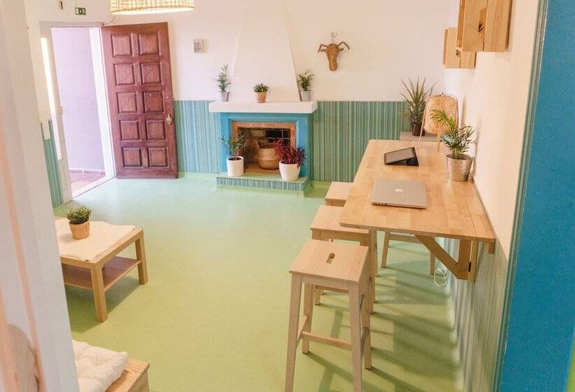 Hospedium República Surf House Hostel