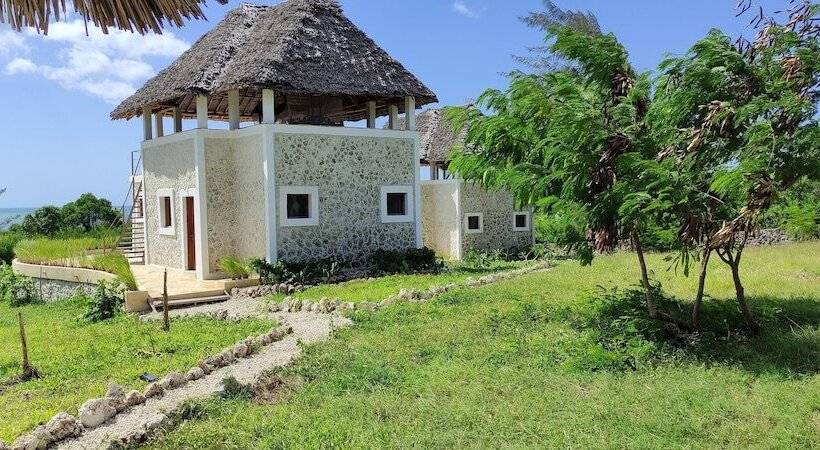 בית מלון כפרי Amani Villas Nature Retreat