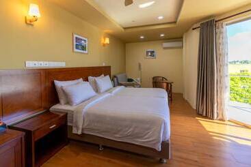 Blue Wave Hotel Maldives