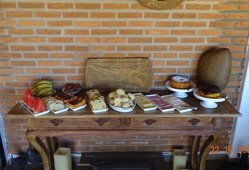 ホテル Chalés Da Cuesta