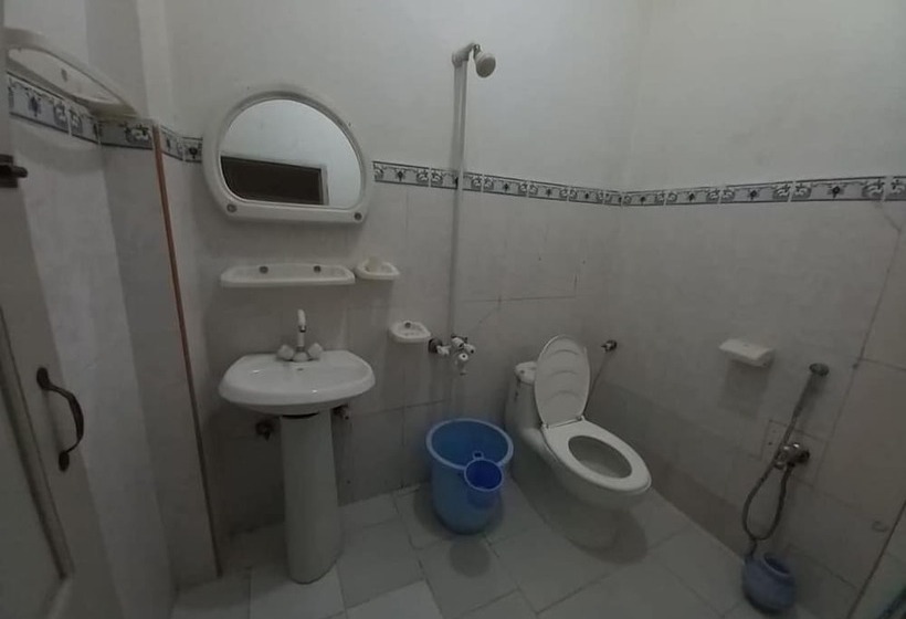 هتل Fr Darya E Swat