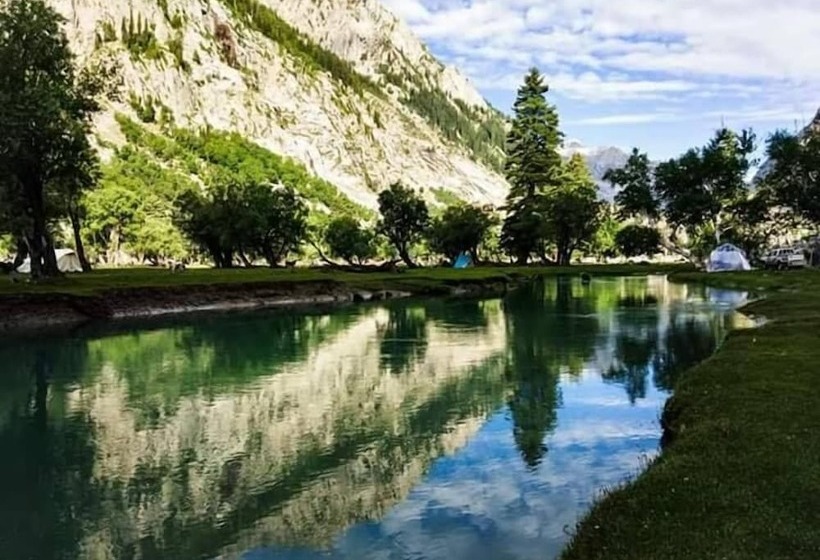 هتل Fr Darya E Swat