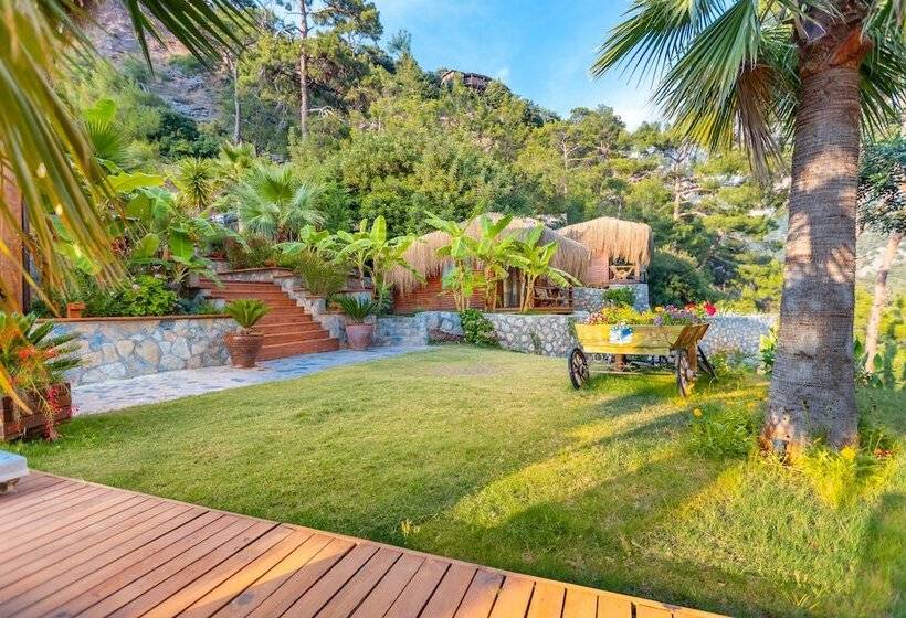 酒店 La Boheme Kabak