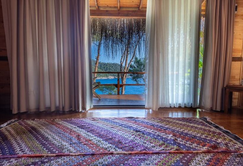 酒店 La Boheme Kabak