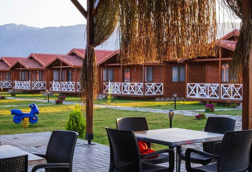 هتل Martı Bungalow