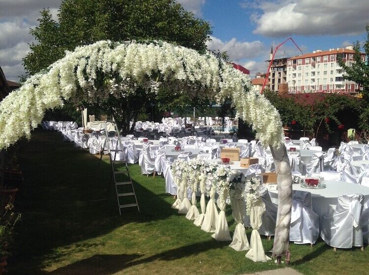 Отель Mehmetoğulları Thermal Resort