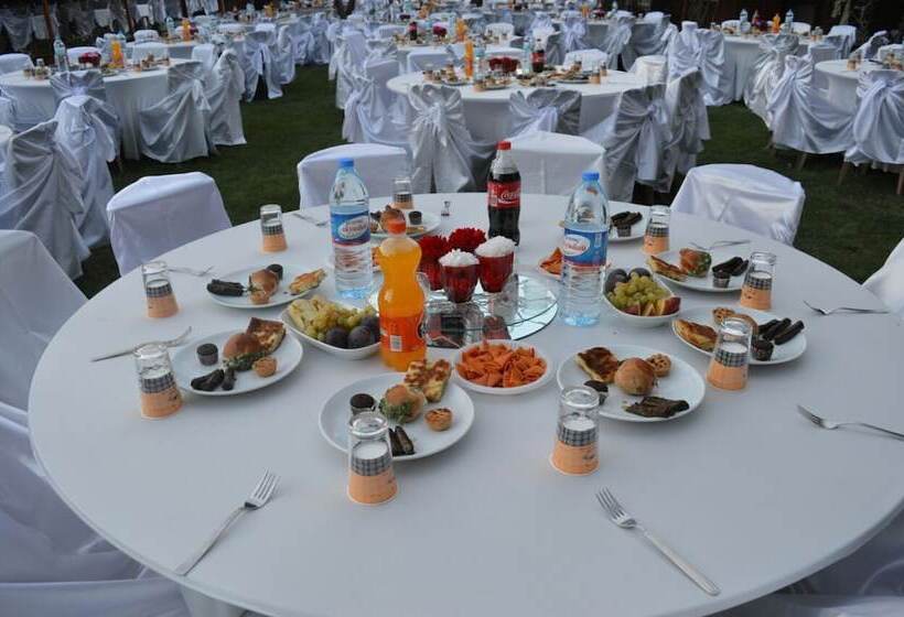 Отель Mehmetoğulları Thermal Resort