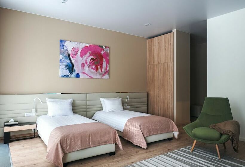 هتل Pervaya Liniya. Health Care Resort