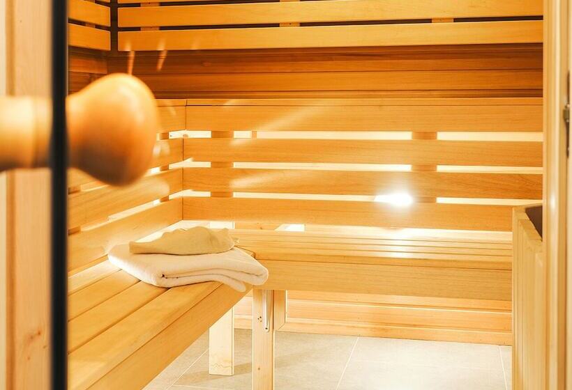 هتل Pervaya Liniya. Health Care Resort